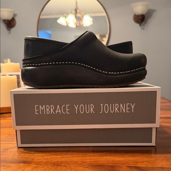 Dansko Platform Pro Clogs - Picture 3 of 6